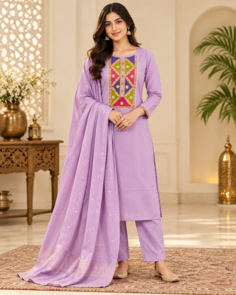 Women's Lavender  Embroidered 3-piece kurta Dupatta set